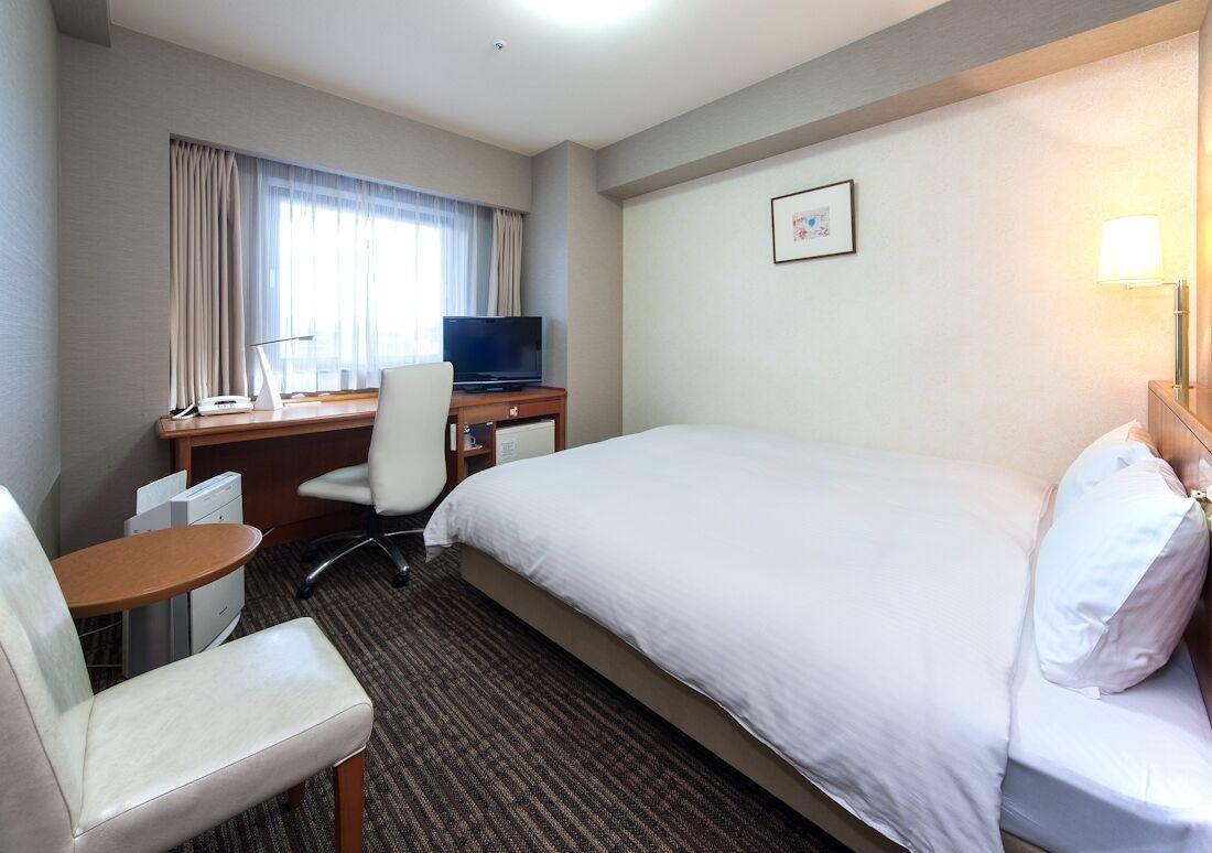 Daiwa Roynet Hotel Toyama Station Exterior foto