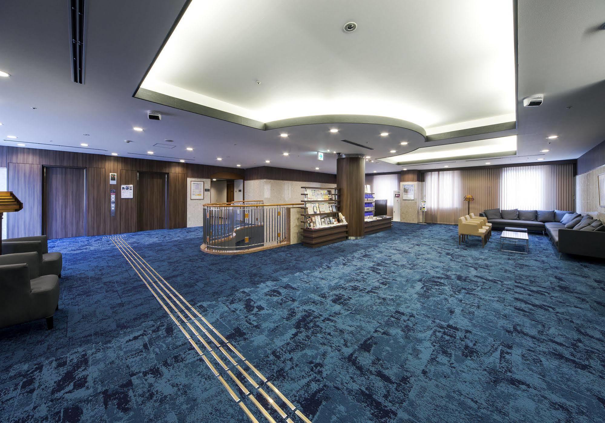 Daiwa Roynet Hotel Toyama Station Exterior foto
